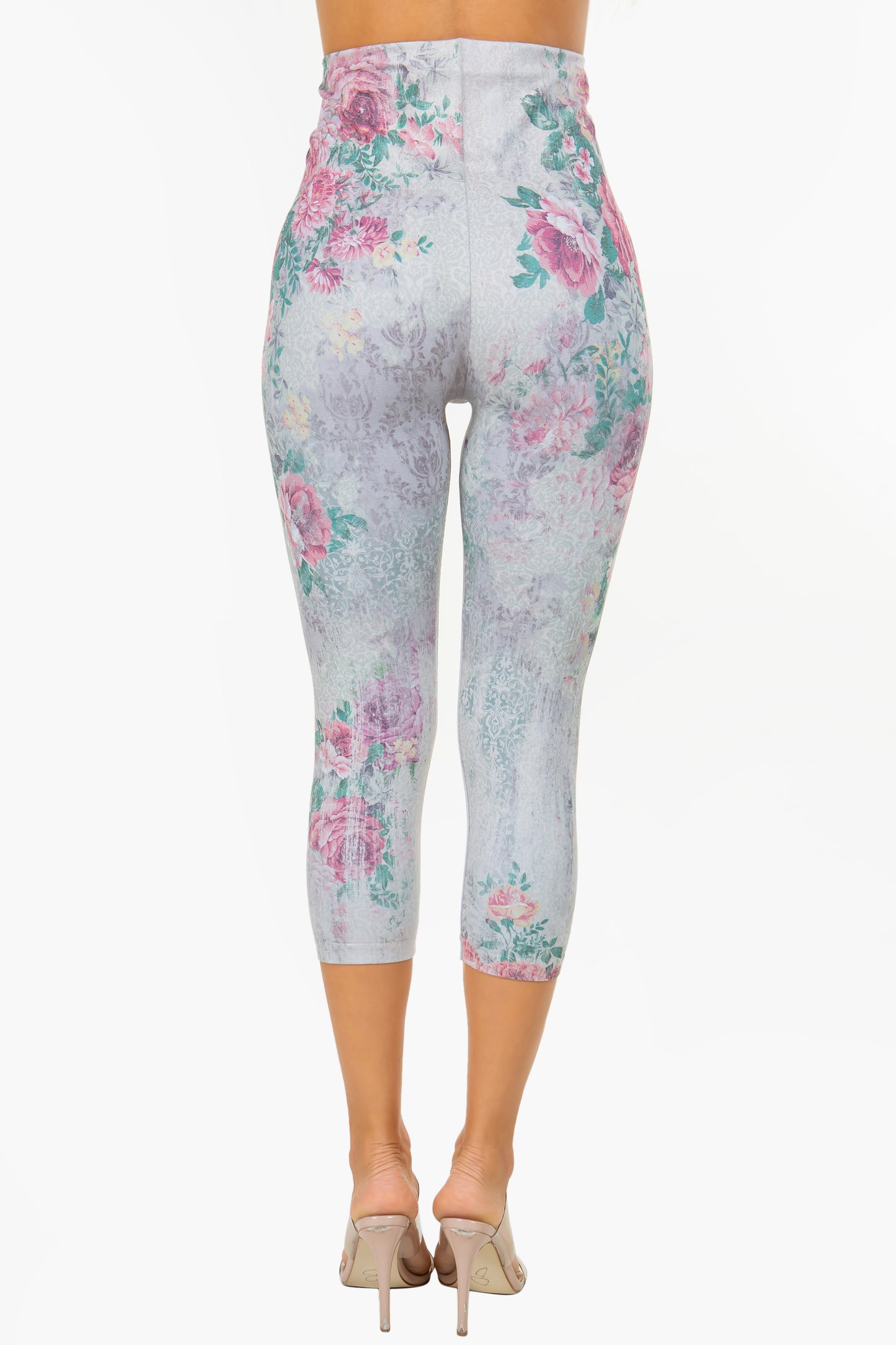 Flirting Parchment Printed Leggings Cropped