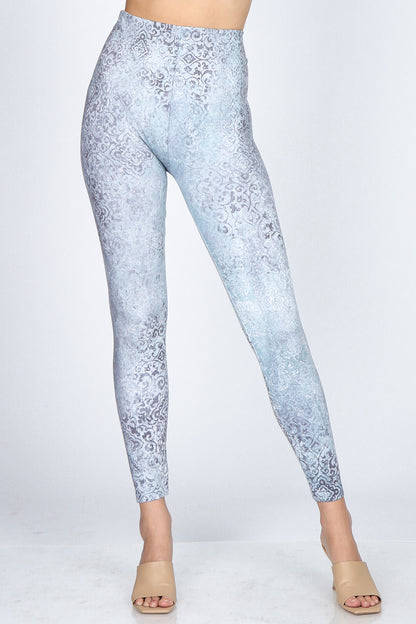 Serene Vintage Damask Leggings