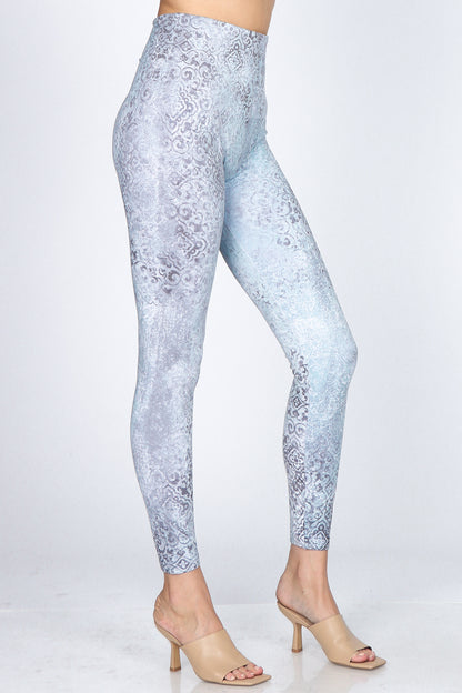 Serene Vintage Damask Leggings