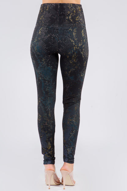 Euphoric Snakeskin Print Leggings in Peacock