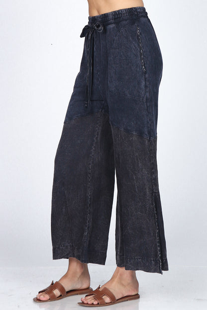 Wide-Leg Terry Lounge Pants in Mineral Wash
