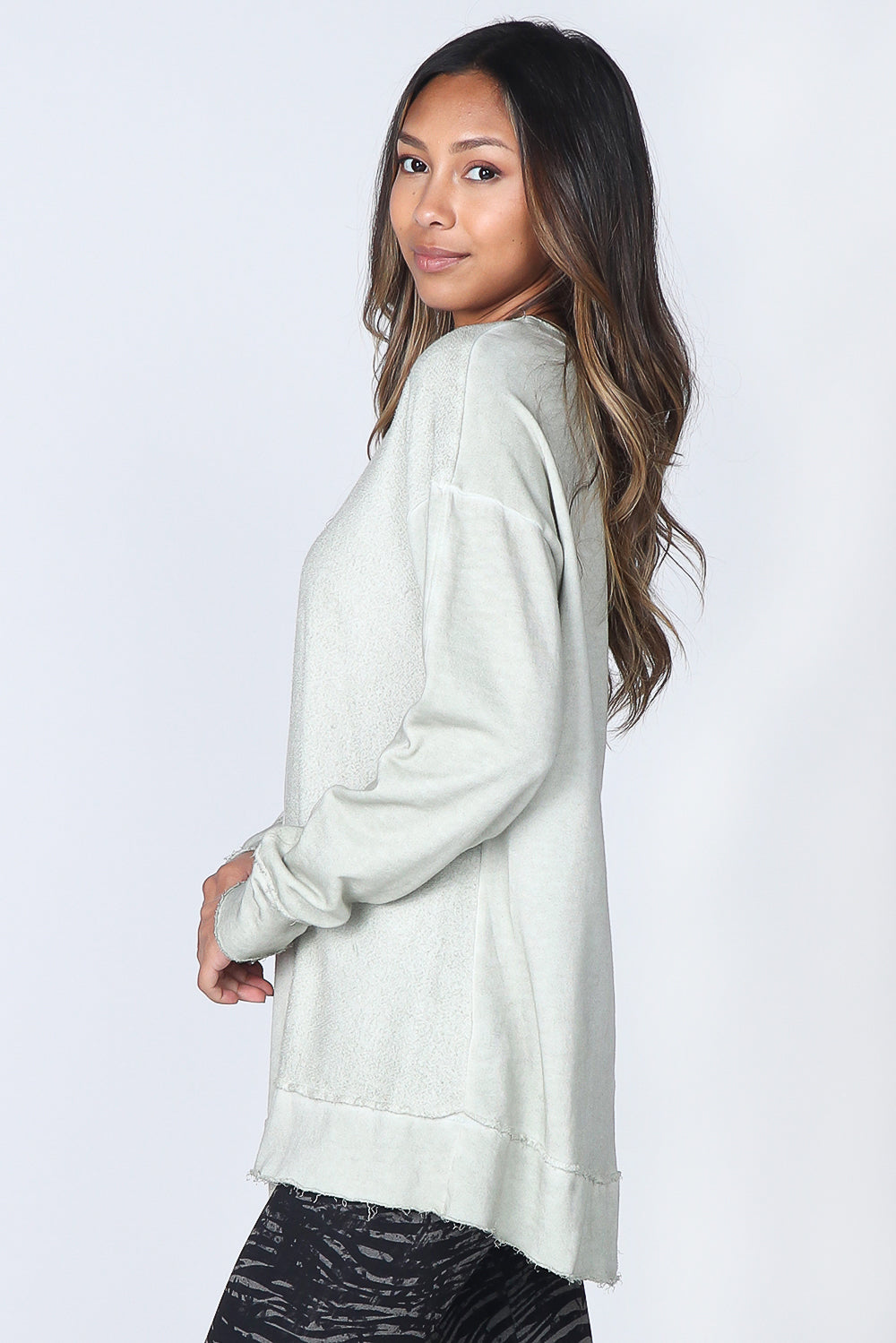 Oil-washed Split Paneled Pullover