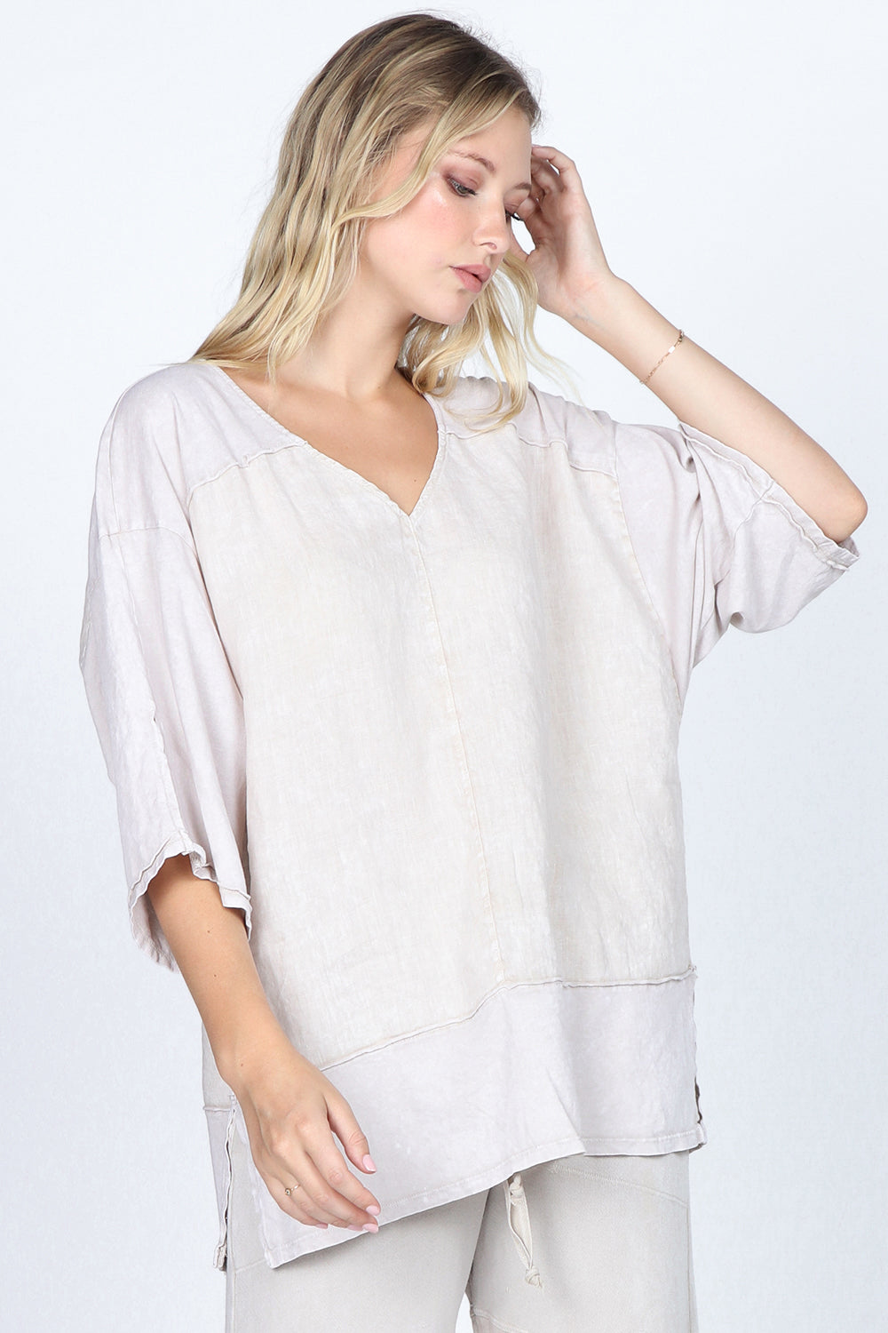 Comfy V-Neck Kimono Top