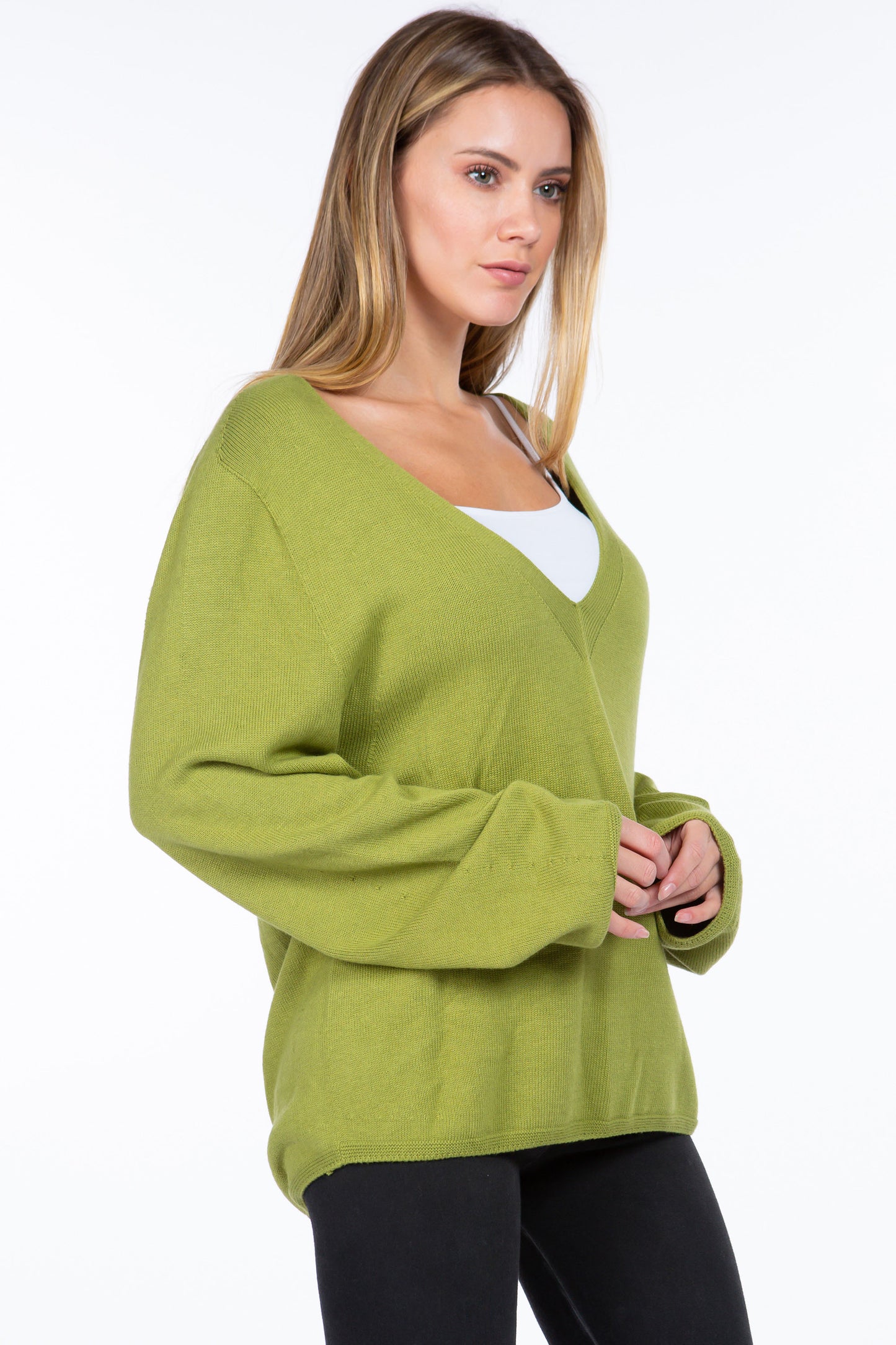 Sustainable Relaxed Fit Classic V-Neck Sweater