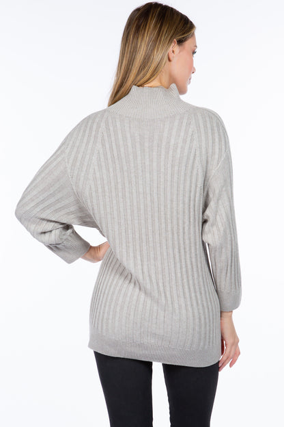 Sustainable Seamless Ribbed Mock-Neck Sweater